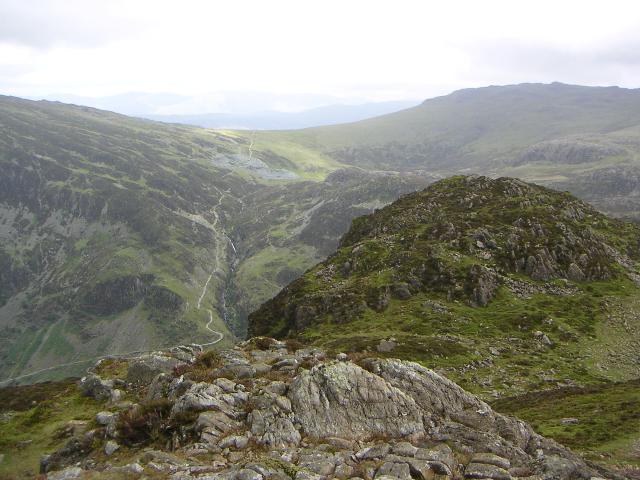 PICT1052r.jpg